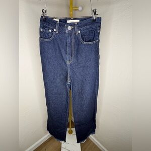 Women Dark Wash High Waist Levi’s Jeans